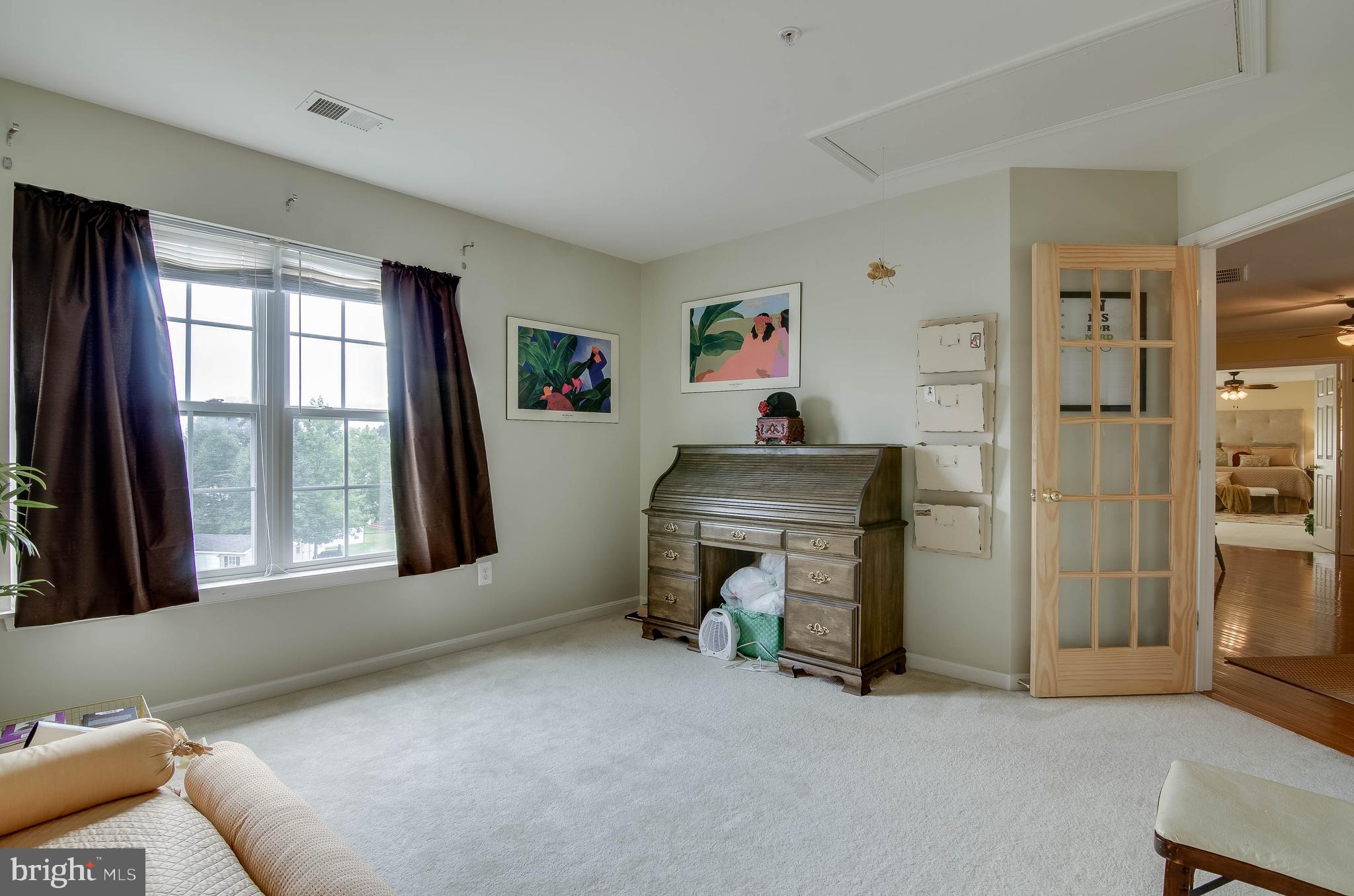 HILLANTRAE-PLAT 1> - Residential