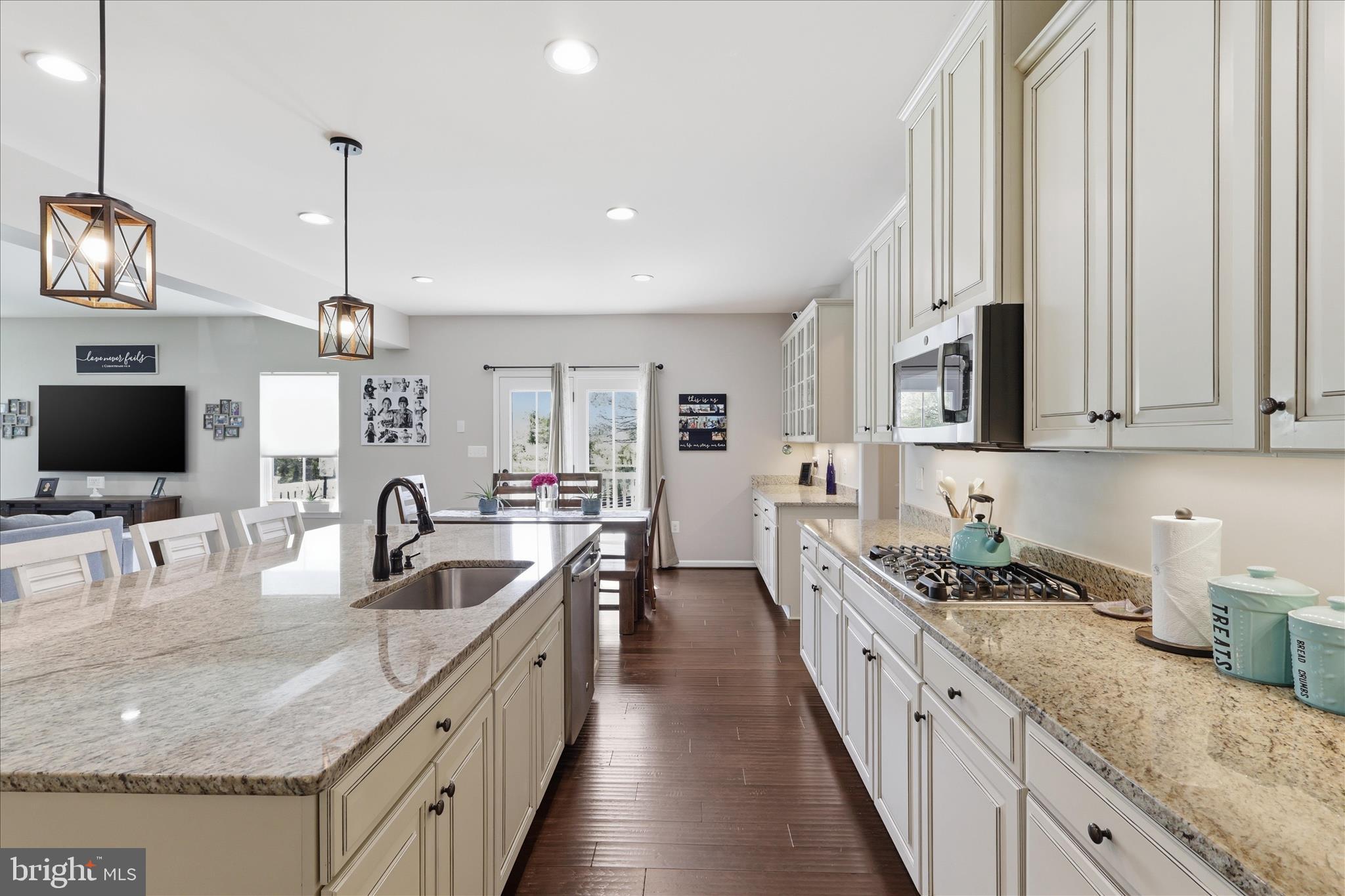 THE CROSSINGS - Residential