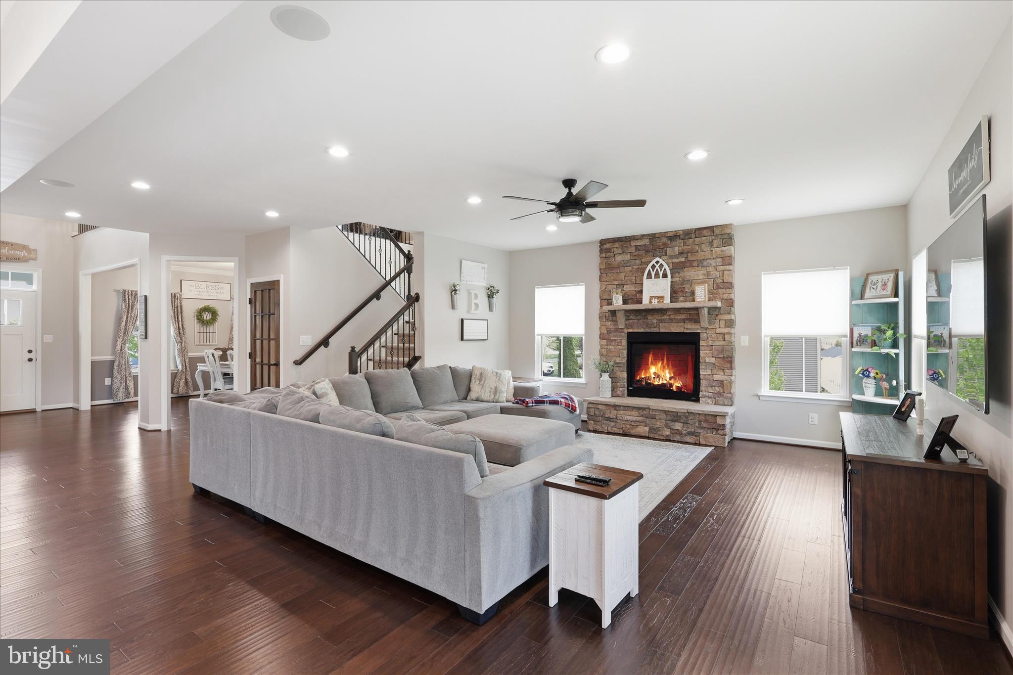 THE CROSSINGS - Residential