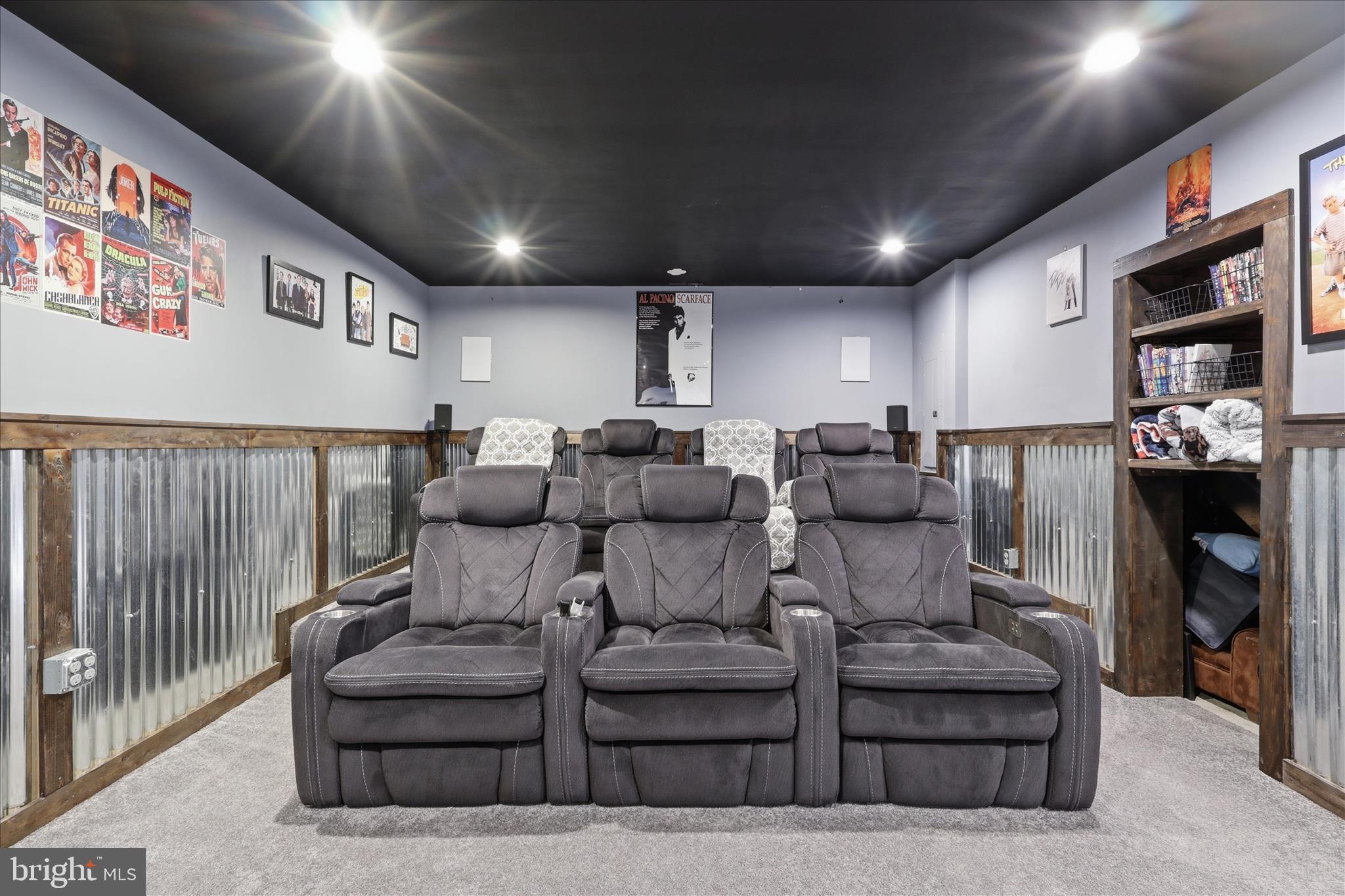 THE CROSSINGS - Residential