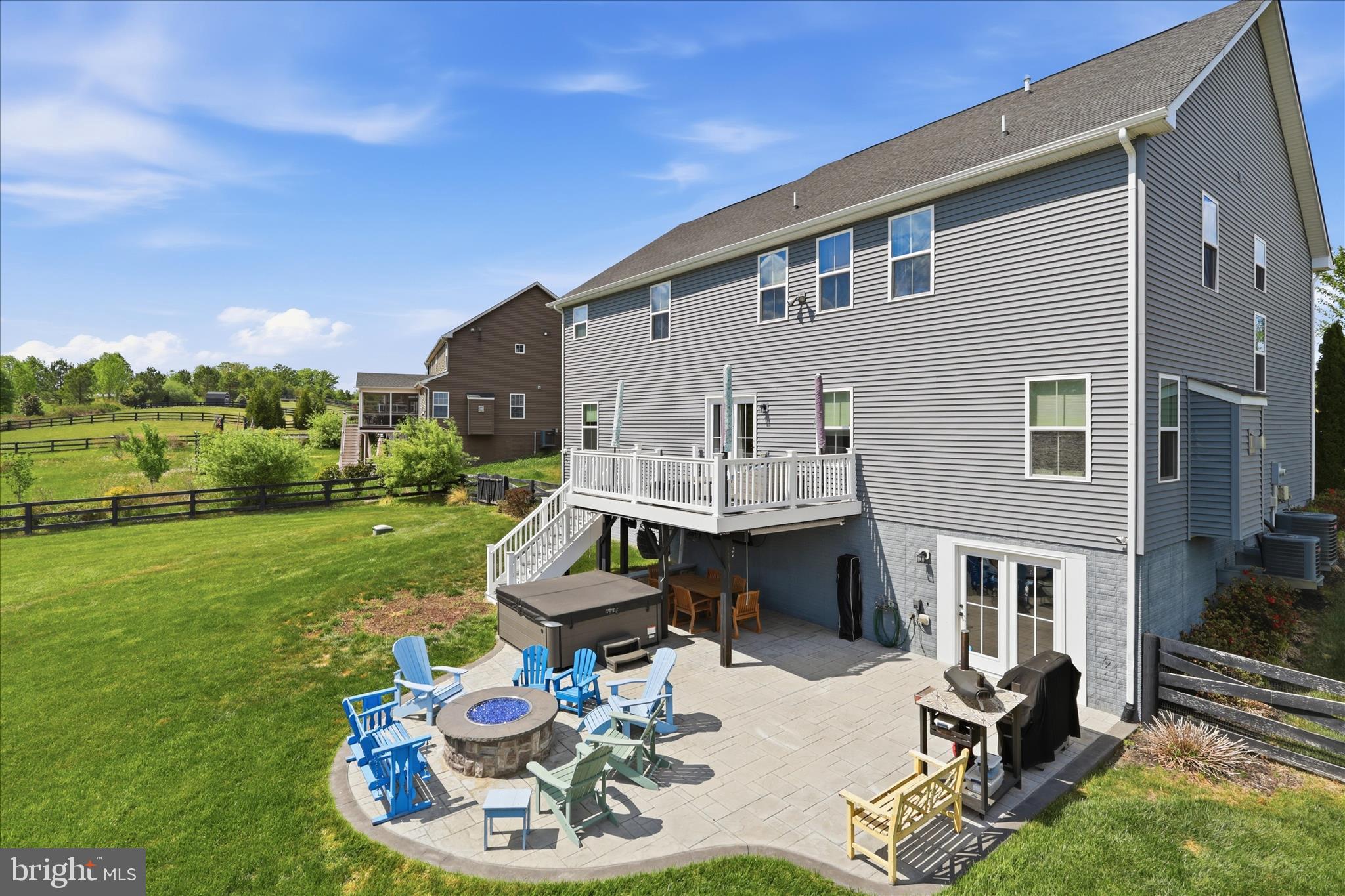 THE CROSSINGS - Residential