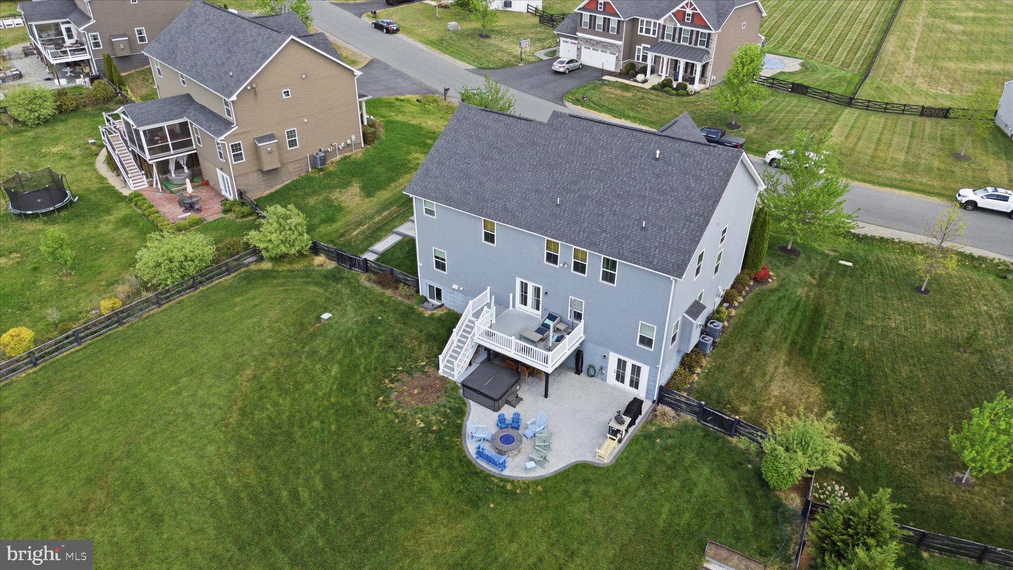 THE CROSSINGS - Residential