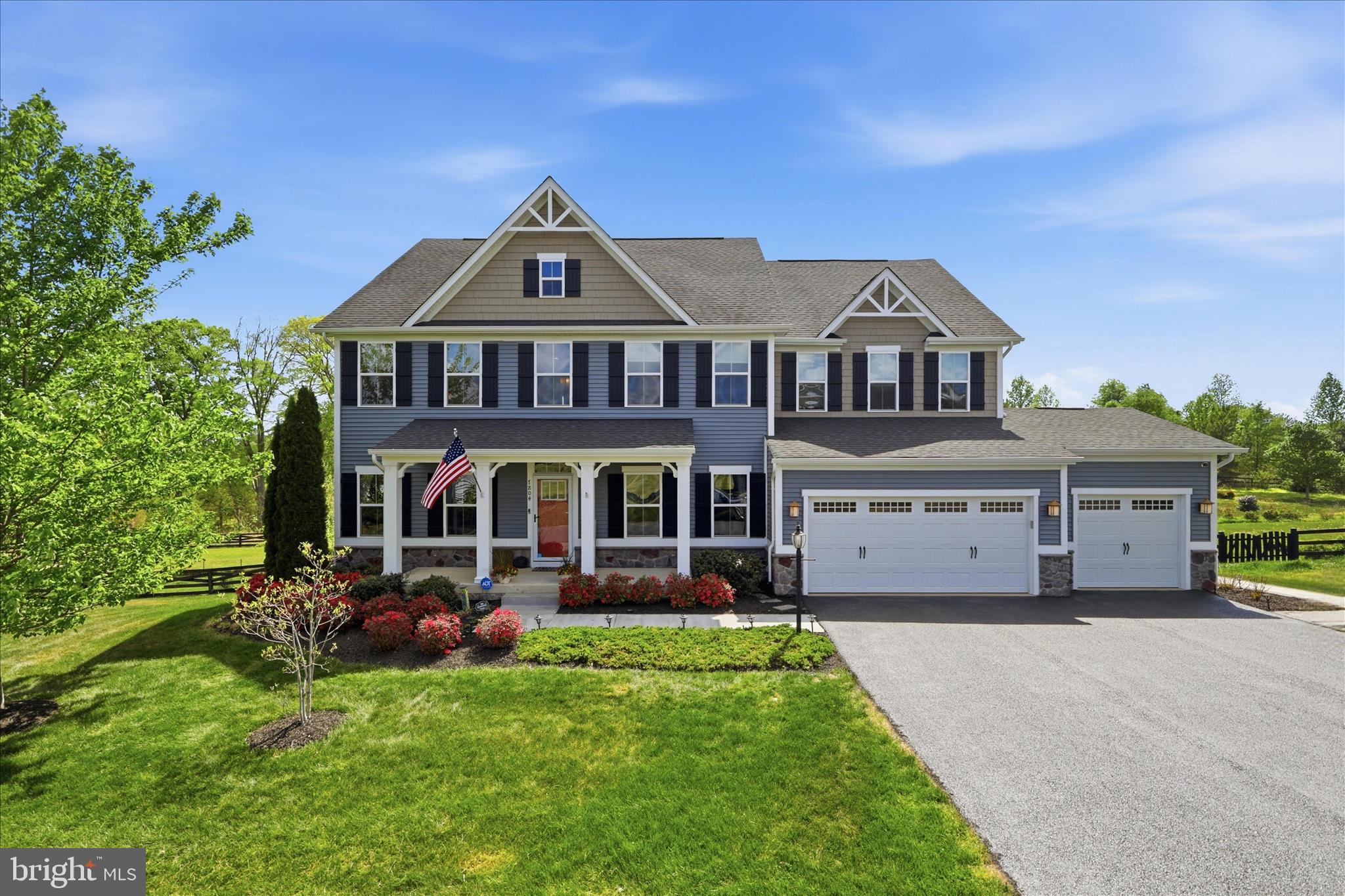 7804 HERMITAGE DRIVE