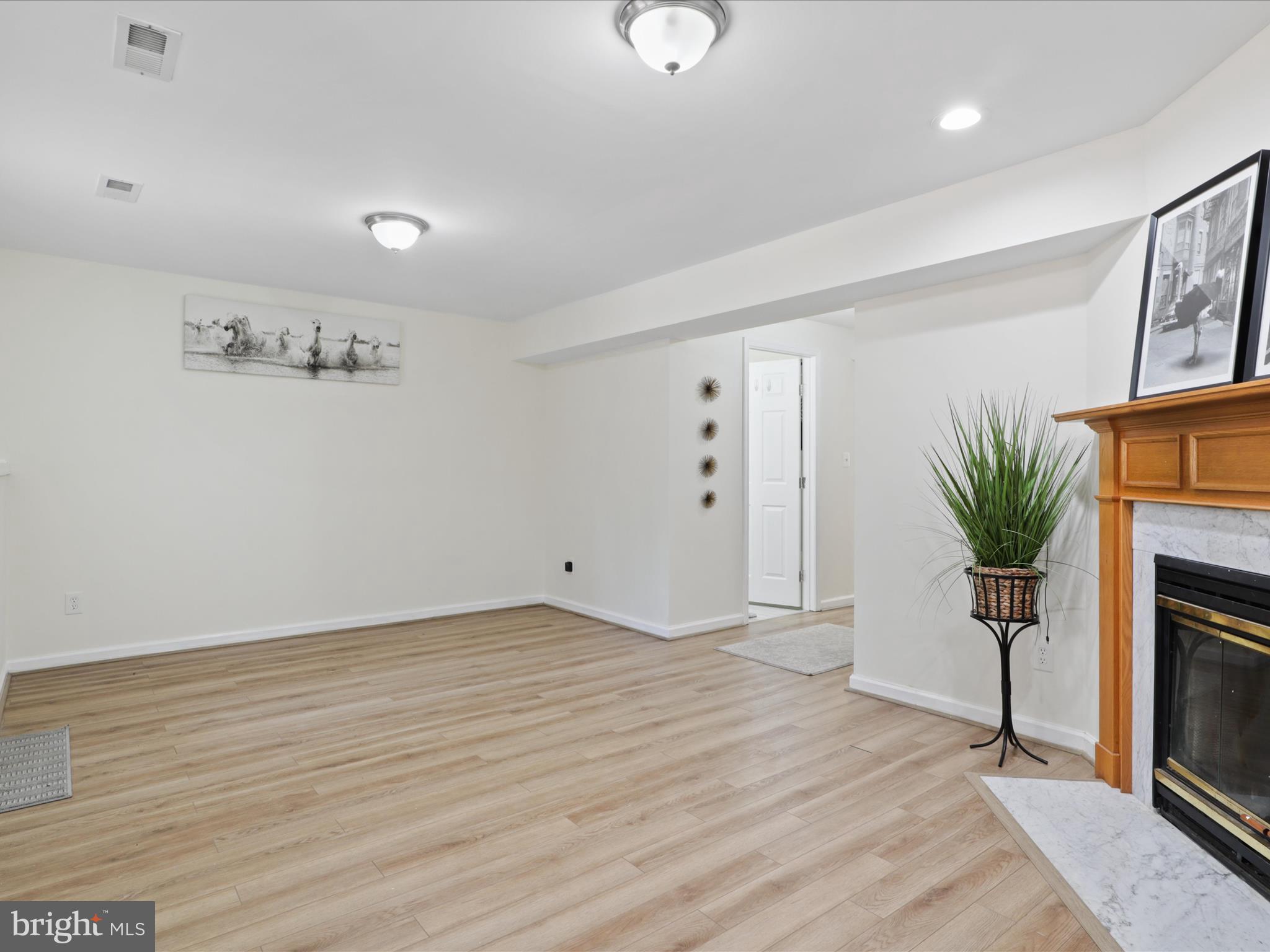 OLD BRIDGE ESTATES - Residential