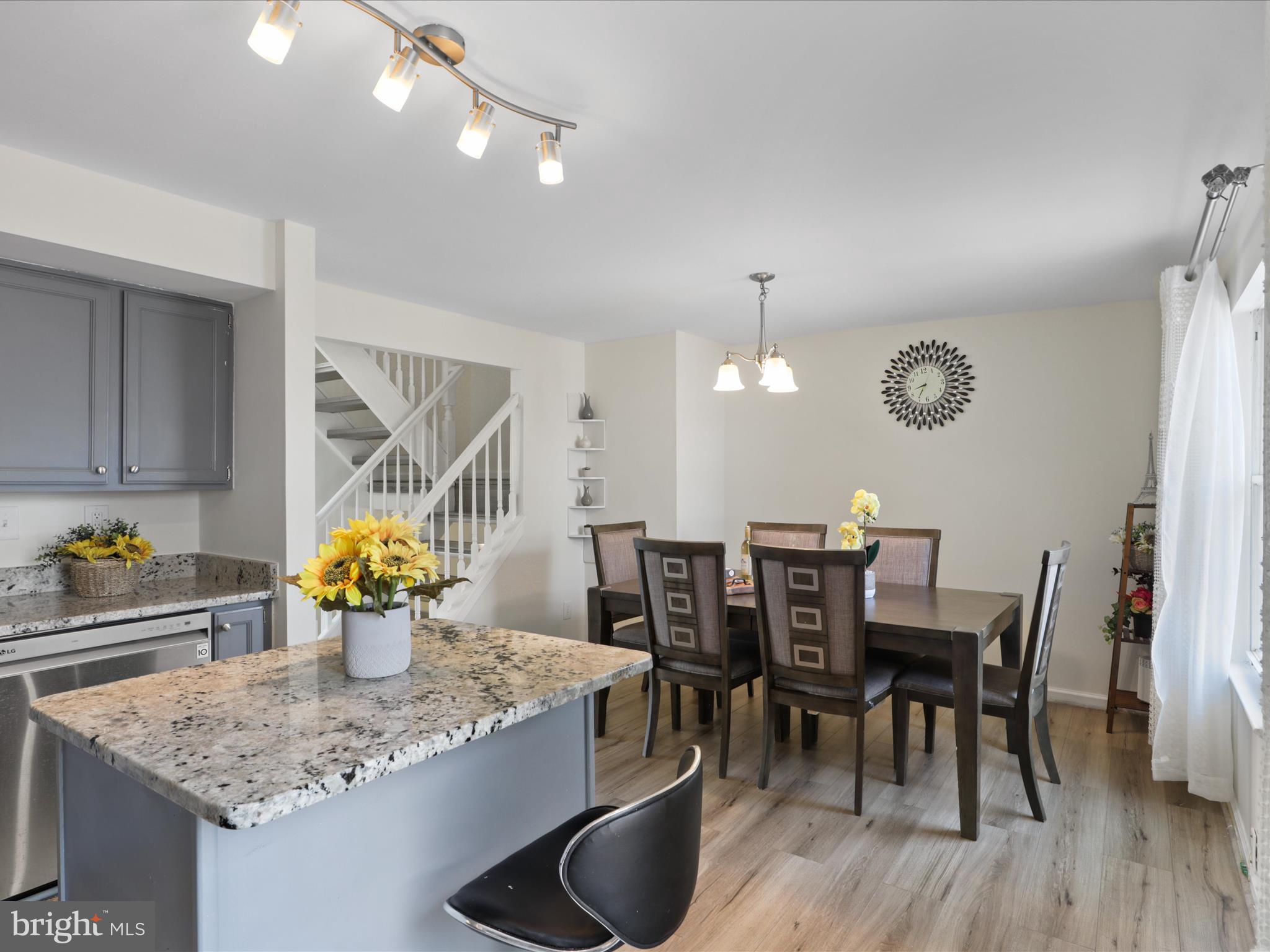 OLD BRIDGE ESTATES - Residential