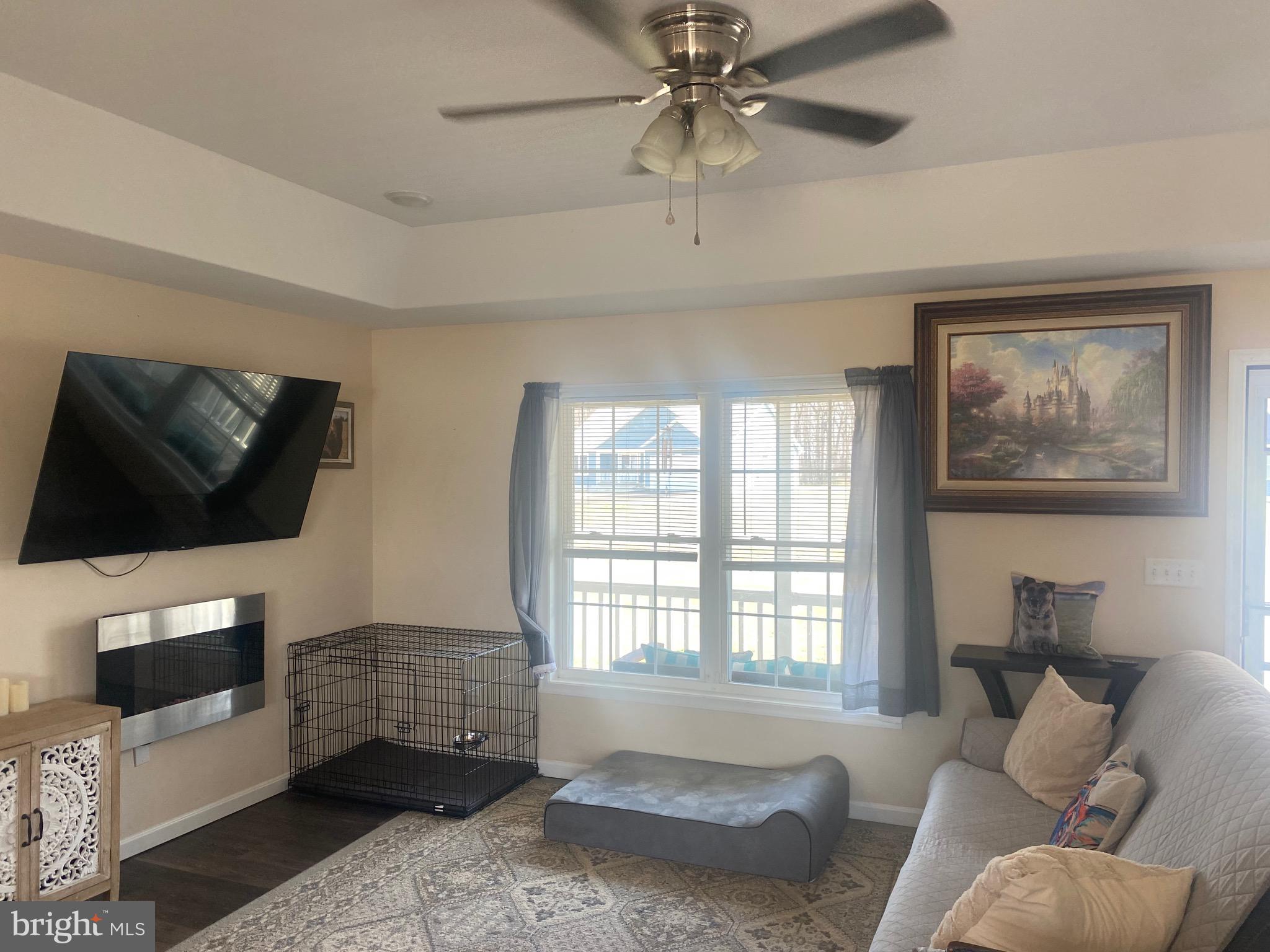 MEADOW RIDGE ESTATES - Residential