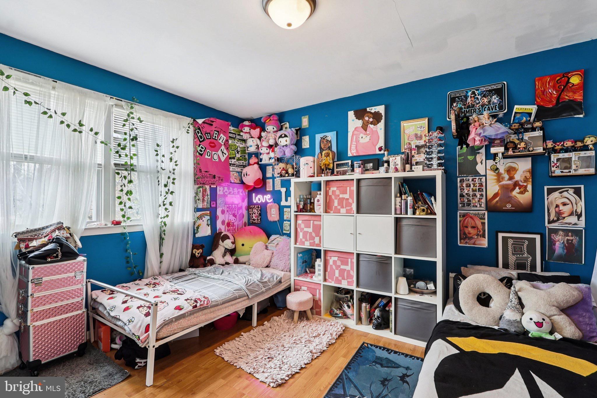 INDIAN VILLAGE IND HEAD - Residential