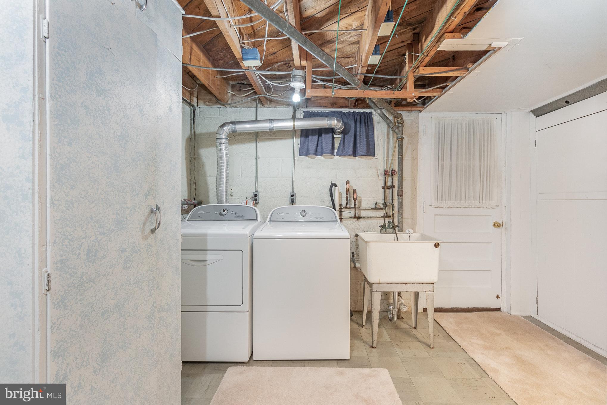 LOCH RAVEN VILLAGE - Residential