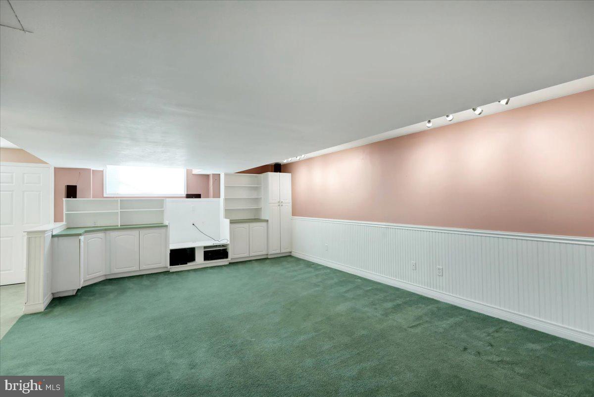 GREEN VALLEY ESTAT - Residential