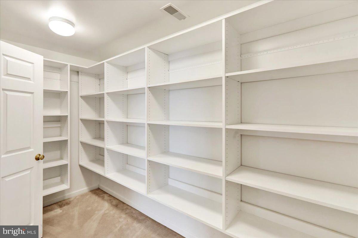 GREEN VALLEY ESTAT - Residential