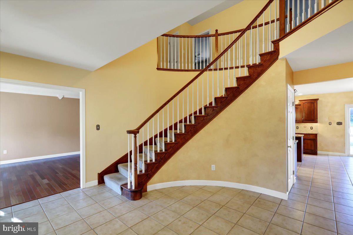 GREEN VALLEY ESTAT - Residential