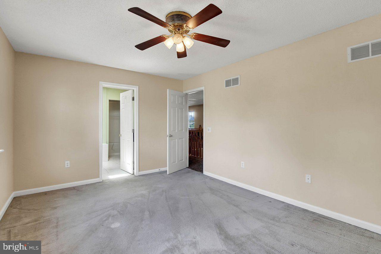 HIGHLAND MANOR - Residential