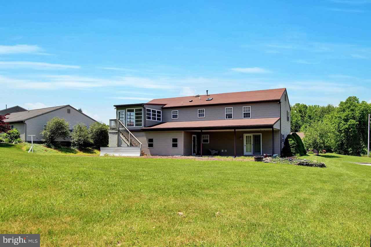 HIGHLAND MANOR - Residential