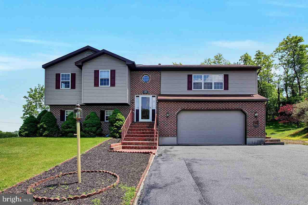 HIGHLAND MANOR - Residential