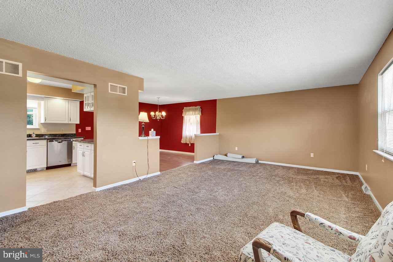 HIGHLAND MANOR - Residential