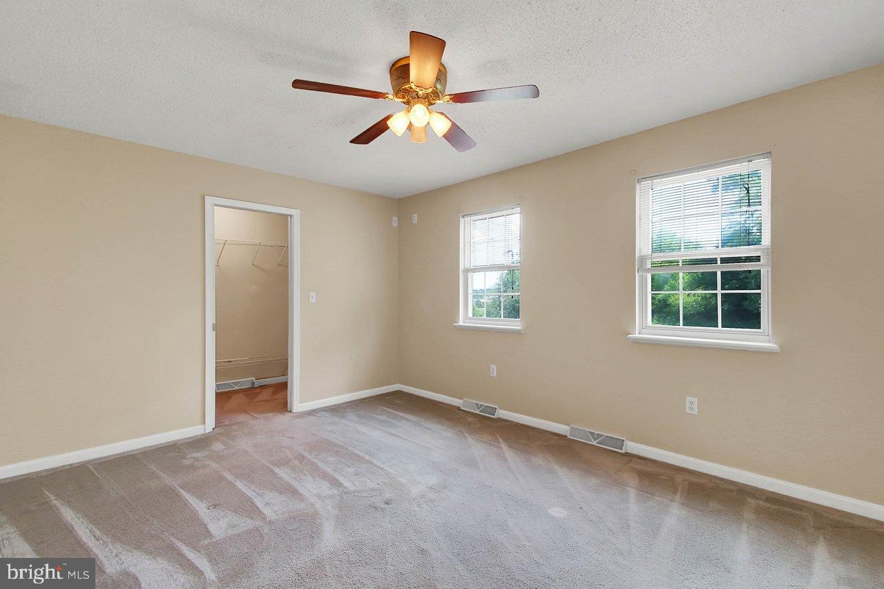 HIGHLAND MANOR - Residential
