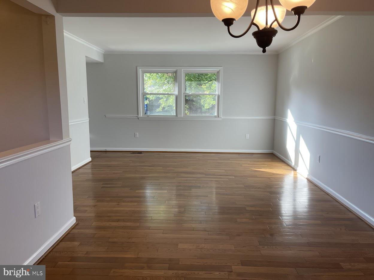 BROOKFIELD - Residential Lease