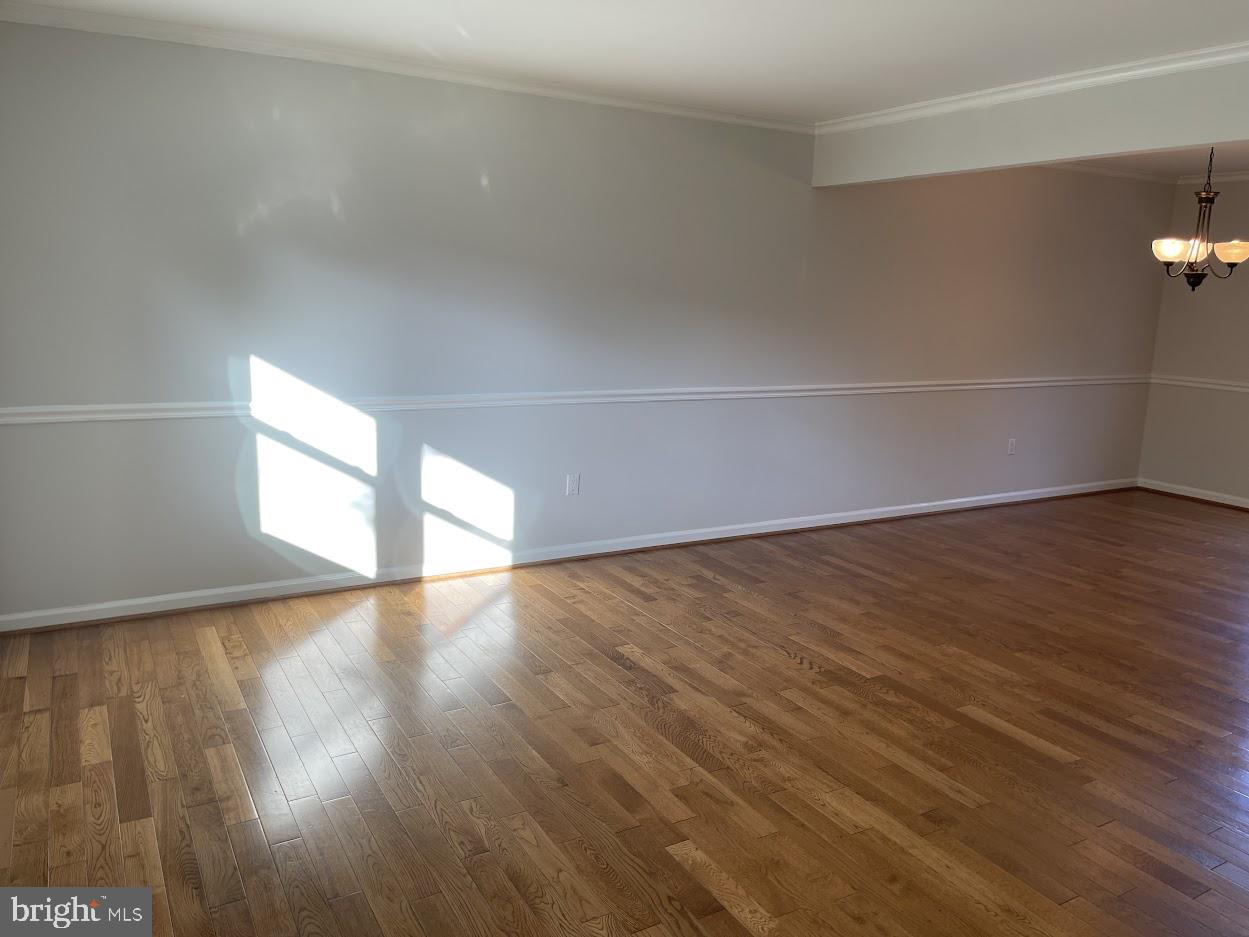 BROOKFIELD - Residential Lease