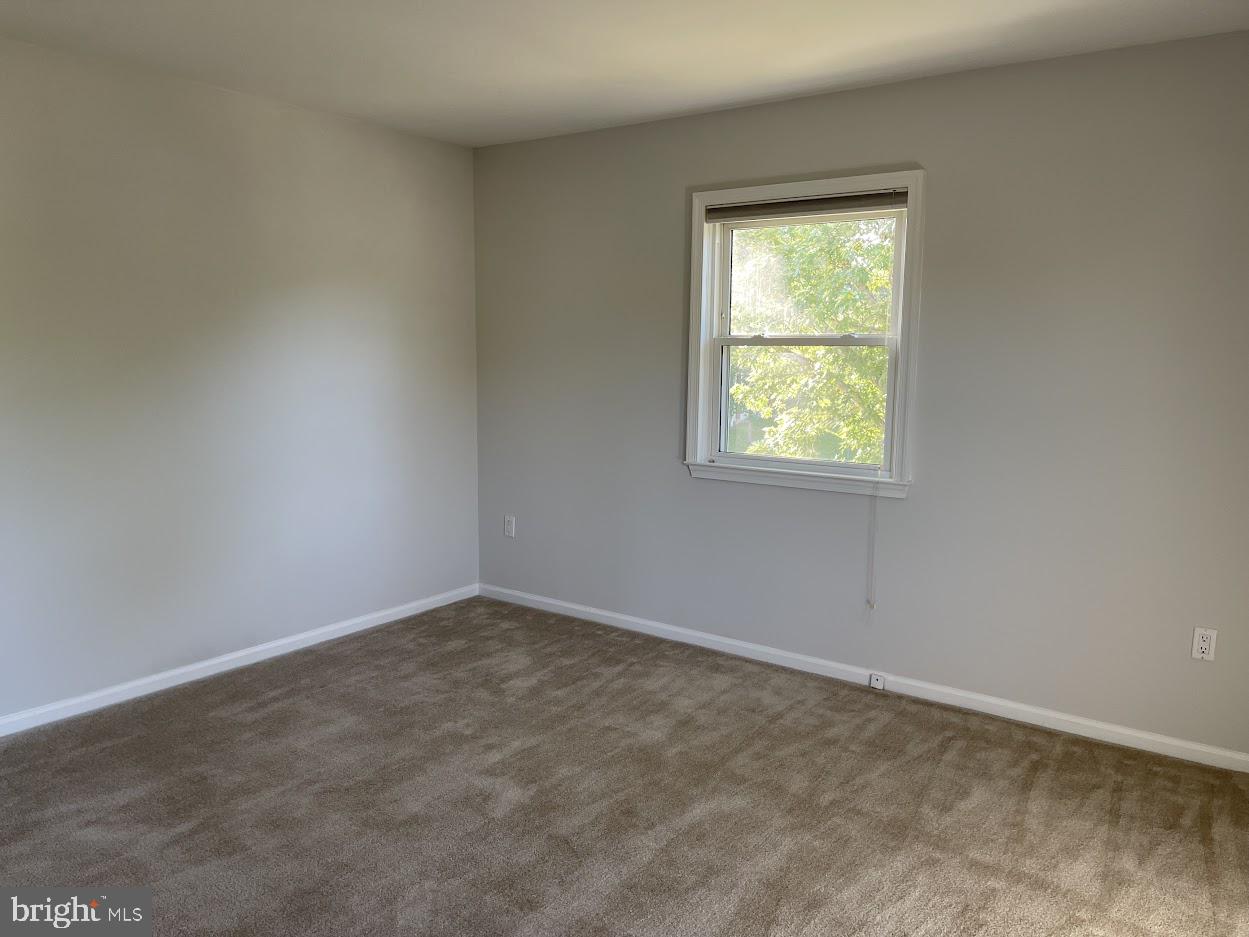 BROOKFIELD - Residential Lease