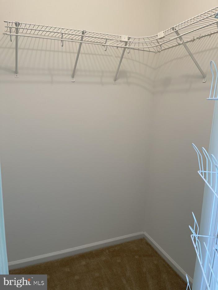 BROOKFIELD - Residential Lease