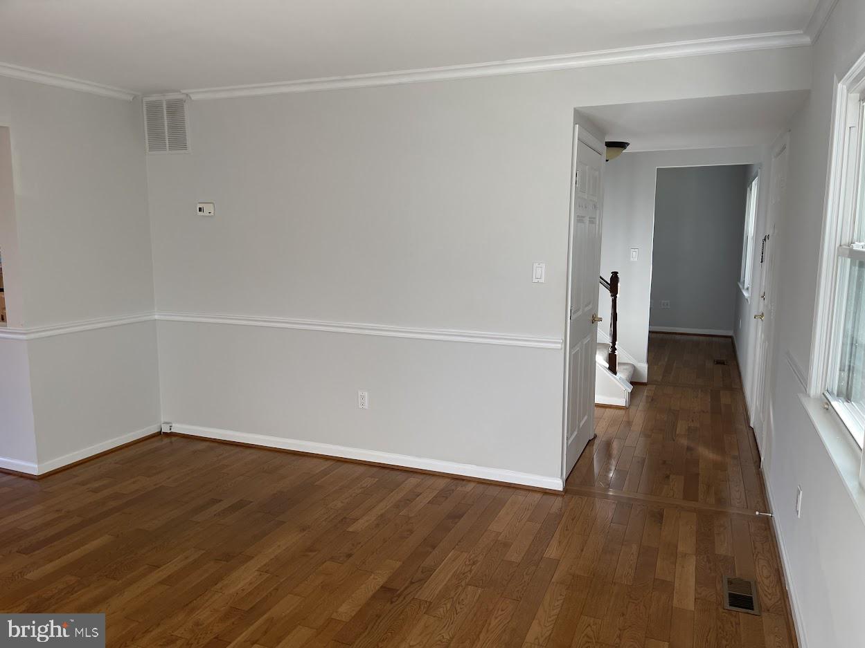 BROOKFIELD - Residential Lease