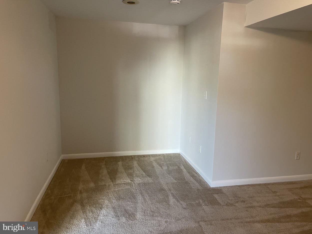 BROOKFIELD - Residential Lease