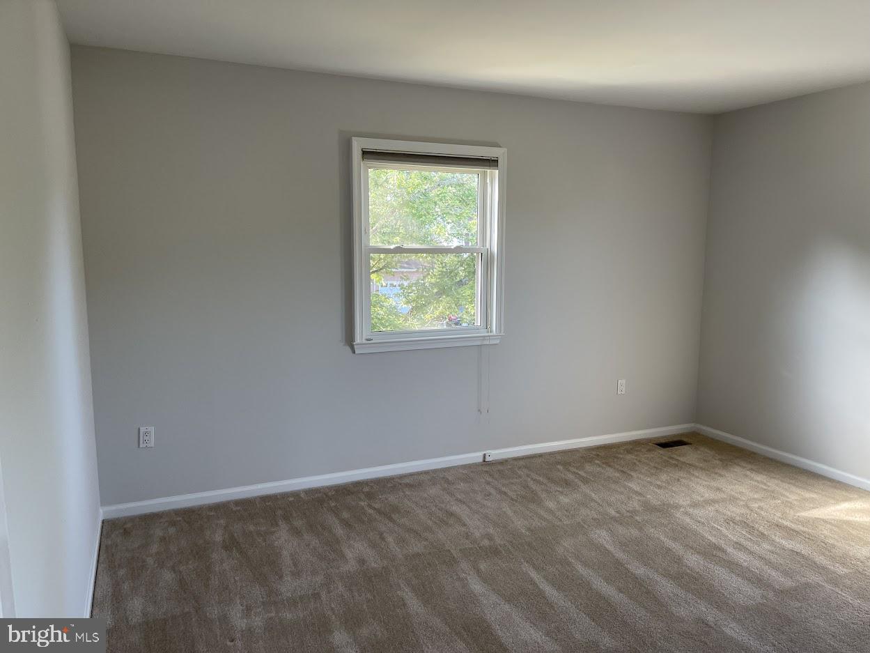 BROOKFIELD - Residential Lease