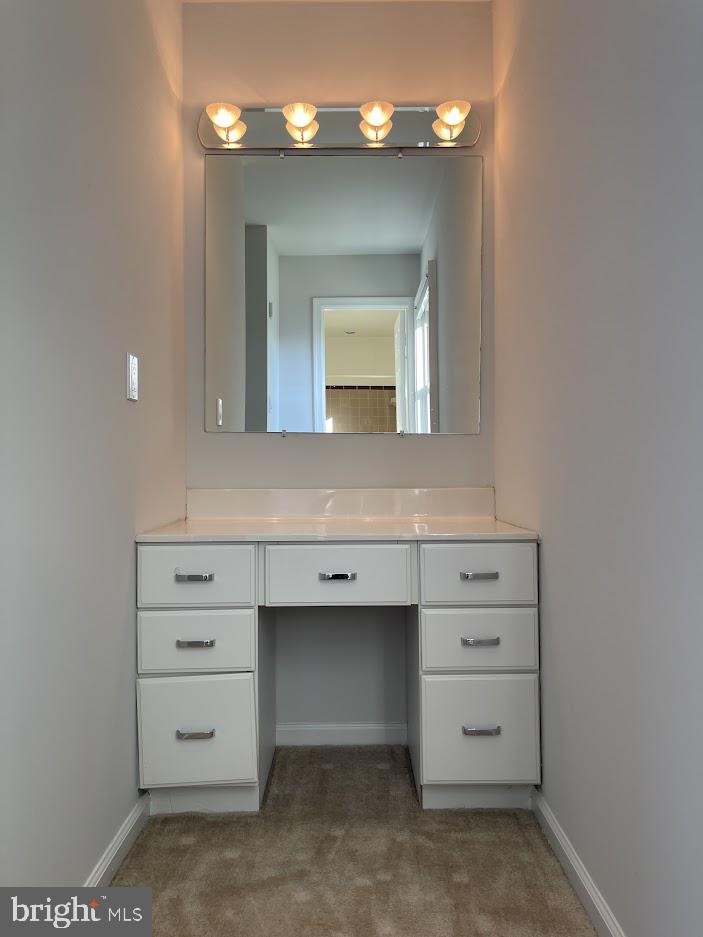 BROOKFIELD - Residential Lease