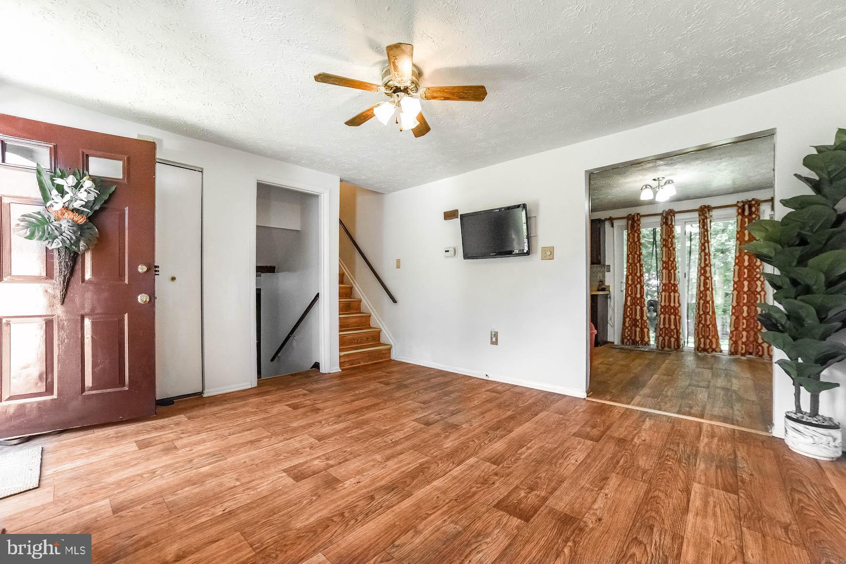 WHITE OAK VILLAGE SUB - Residential