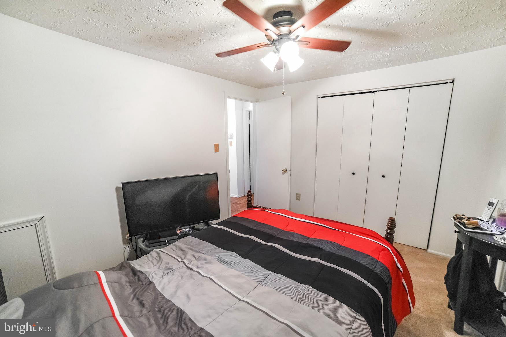 WHITE OAK VILLAGE SUB - Residential