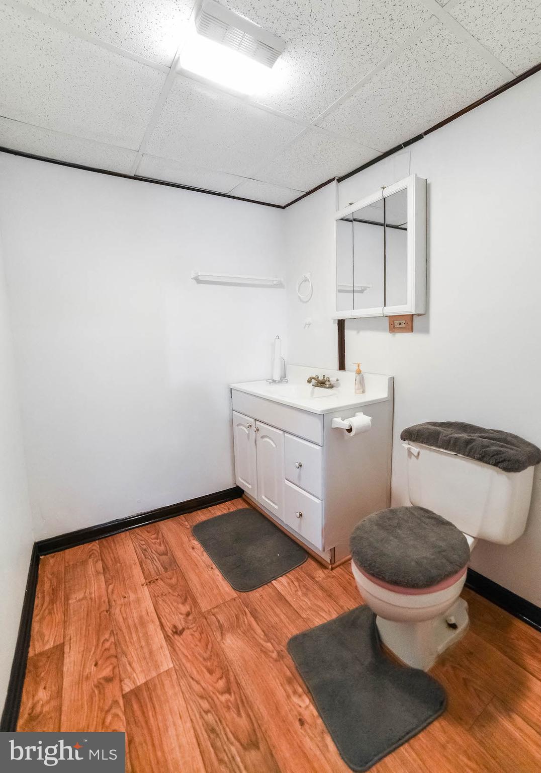 WHITE OAK VILLAGE SUB - Residential