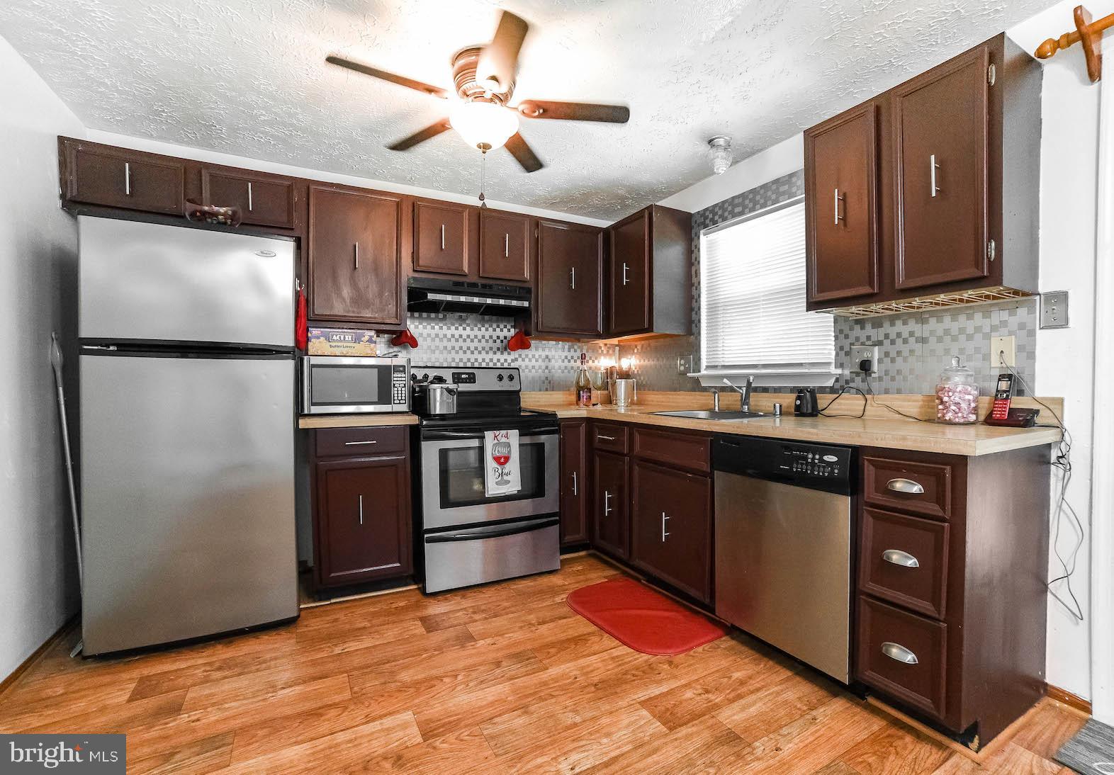 WHITE OAK VILLAGE SUB - Residential