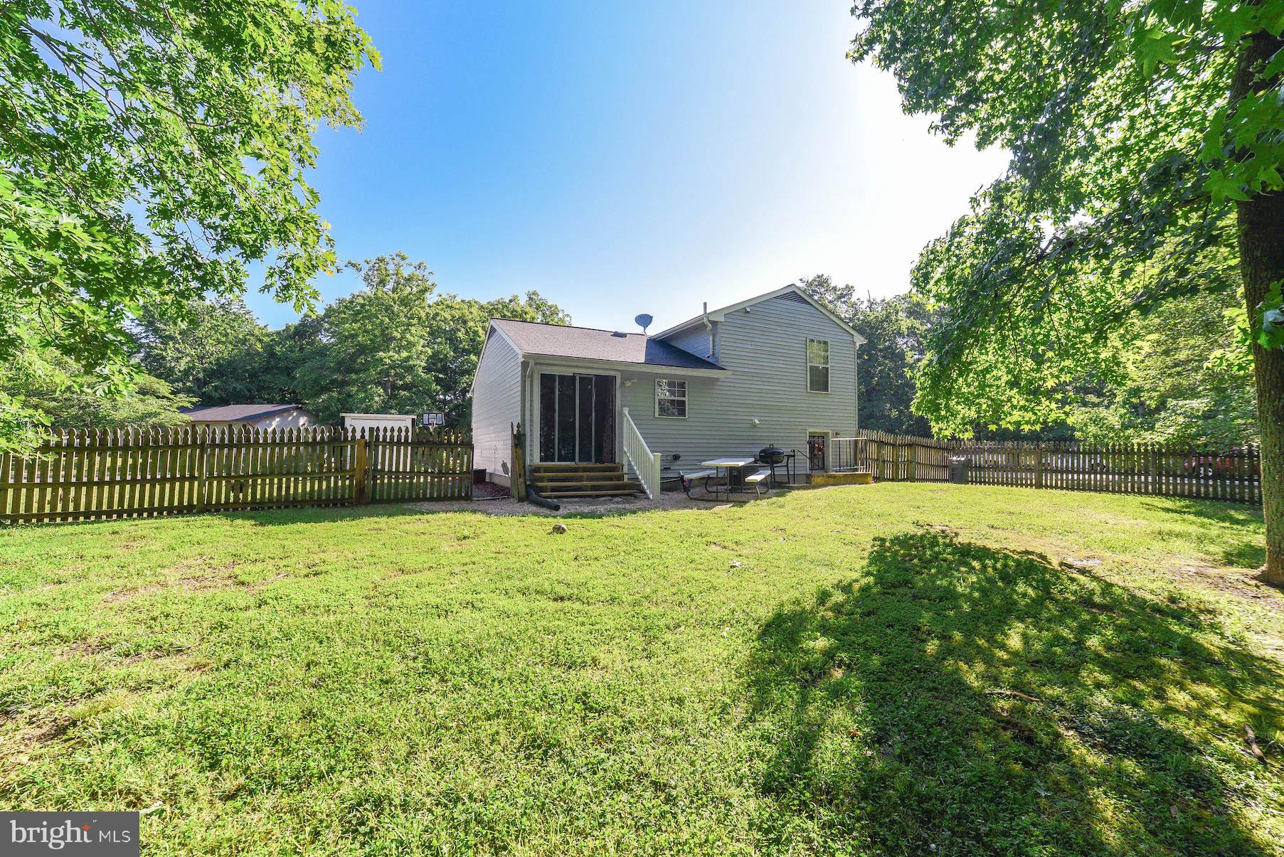 WHITE OAK VILLAGE SUB - Residential