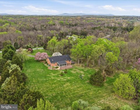 Tiny photo for 238 Comstock Drive, SHEPHERDSTOWN, WV 25443 (MLS # WVBE2048594)