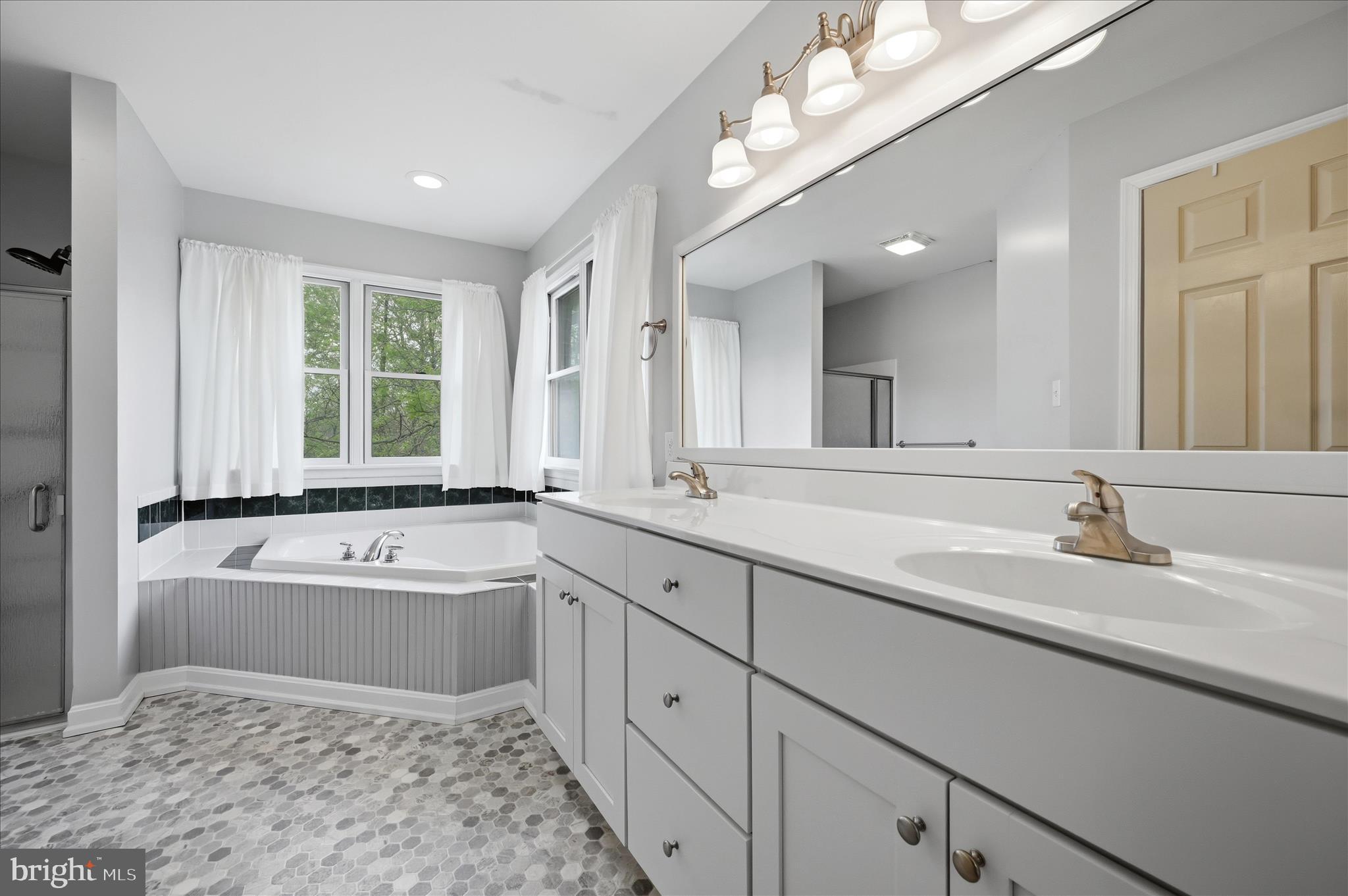 POTOMAC RIVER FARMS - Residential