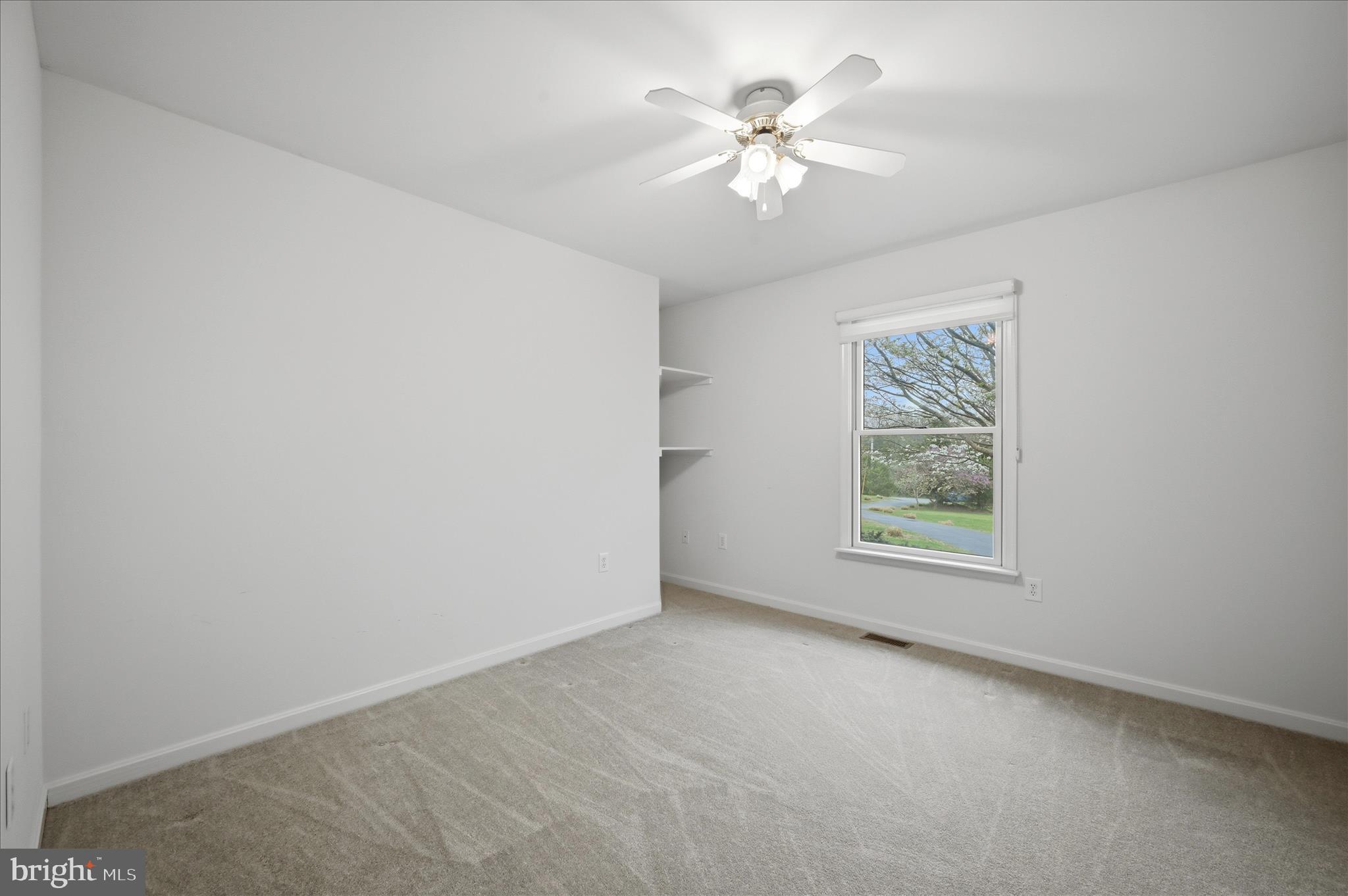 POTOMAC RIVER FARMS - Residential