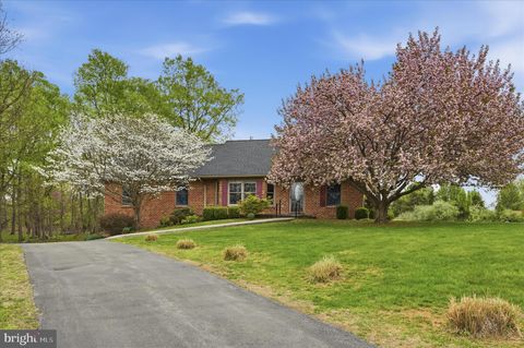 Tiny photo for 238 Comstock Drive, SHEPHERDSTOWN, WV 25443 (MLS # WVBE2048594)