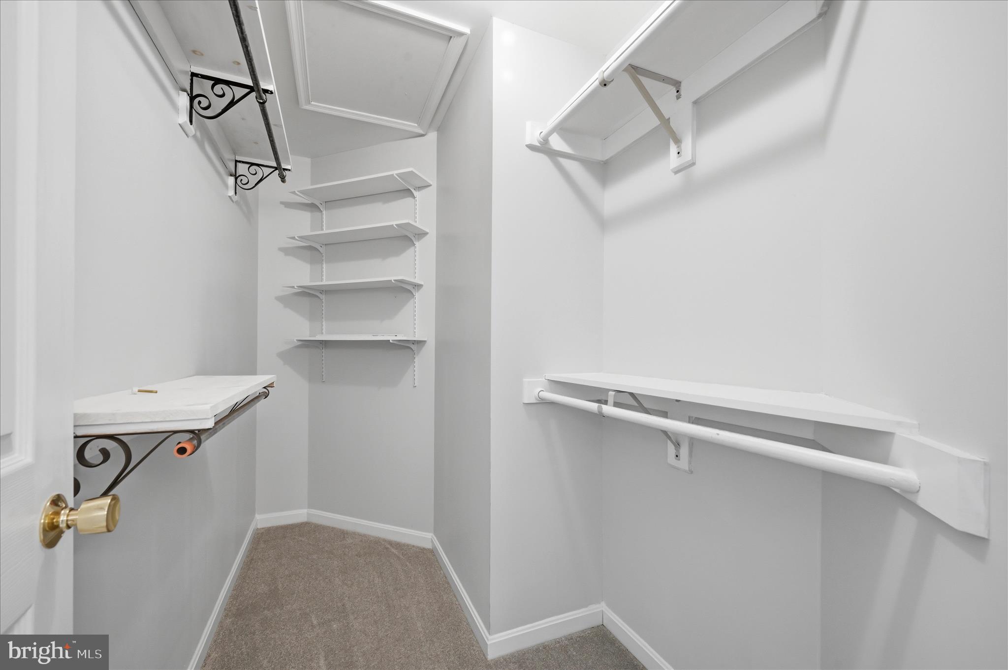 POTOMAC RIVER FARMS - Residential