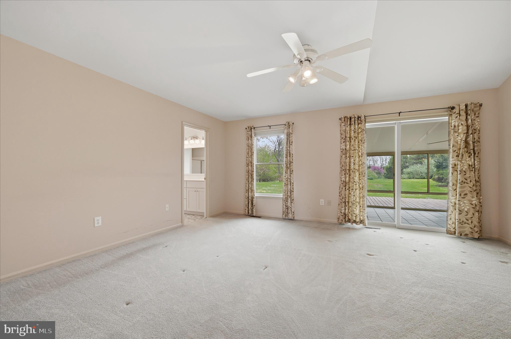 POTOMAC RIVER FARMS - Residential