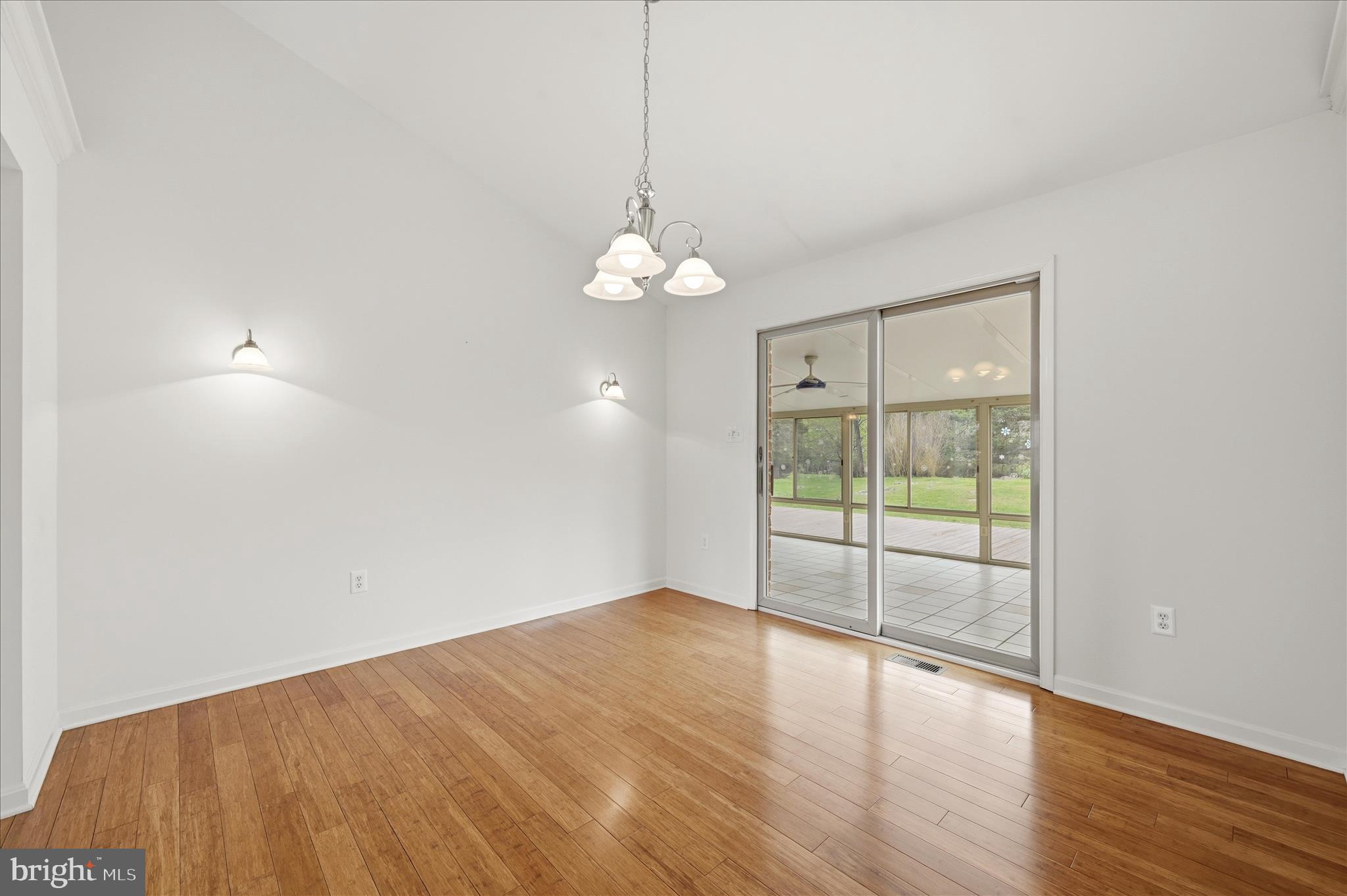 POTOMAC RIVER FARMS - Residential