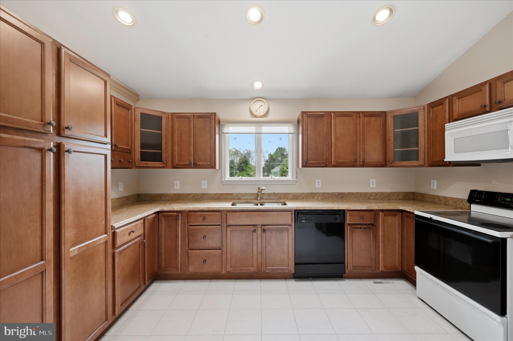 POTOMAC RIVER FARMS - Residential