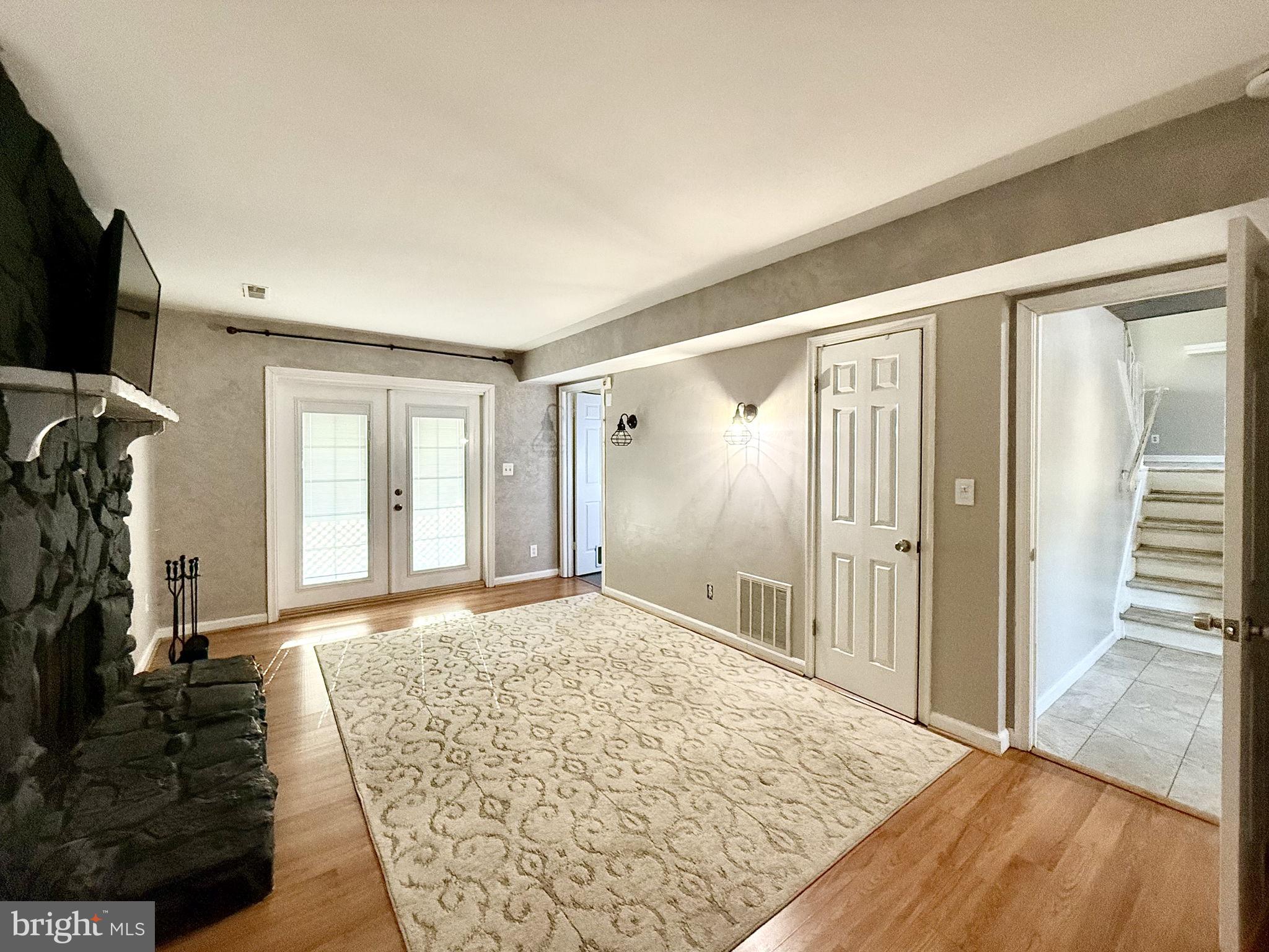 BRAFFERTON - Residential Lease