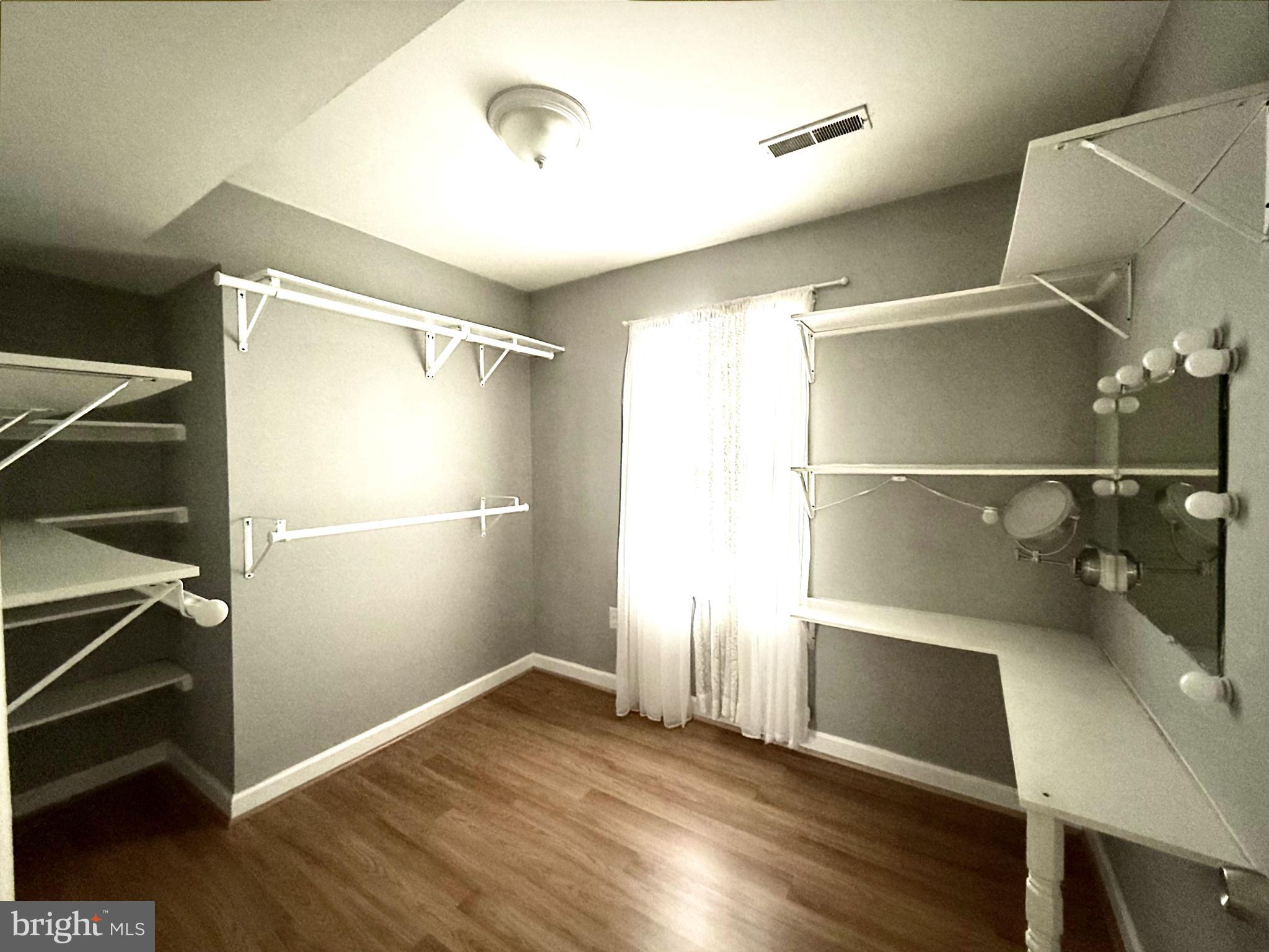 BRAFFERTON - Residential Lease