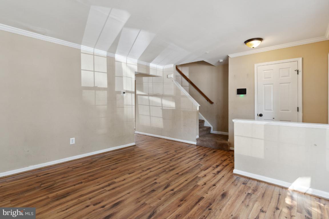 SOUTH HAMPTON SUB - Residential