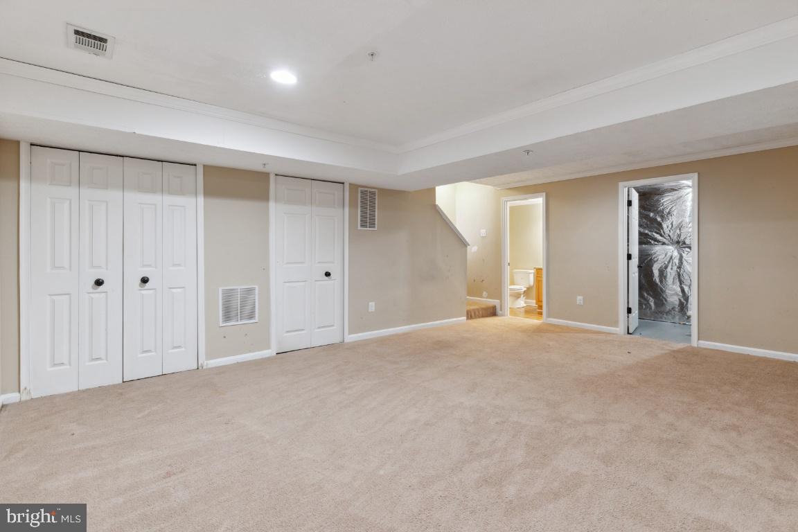 SOUTH HAMPTON SUB - Residential