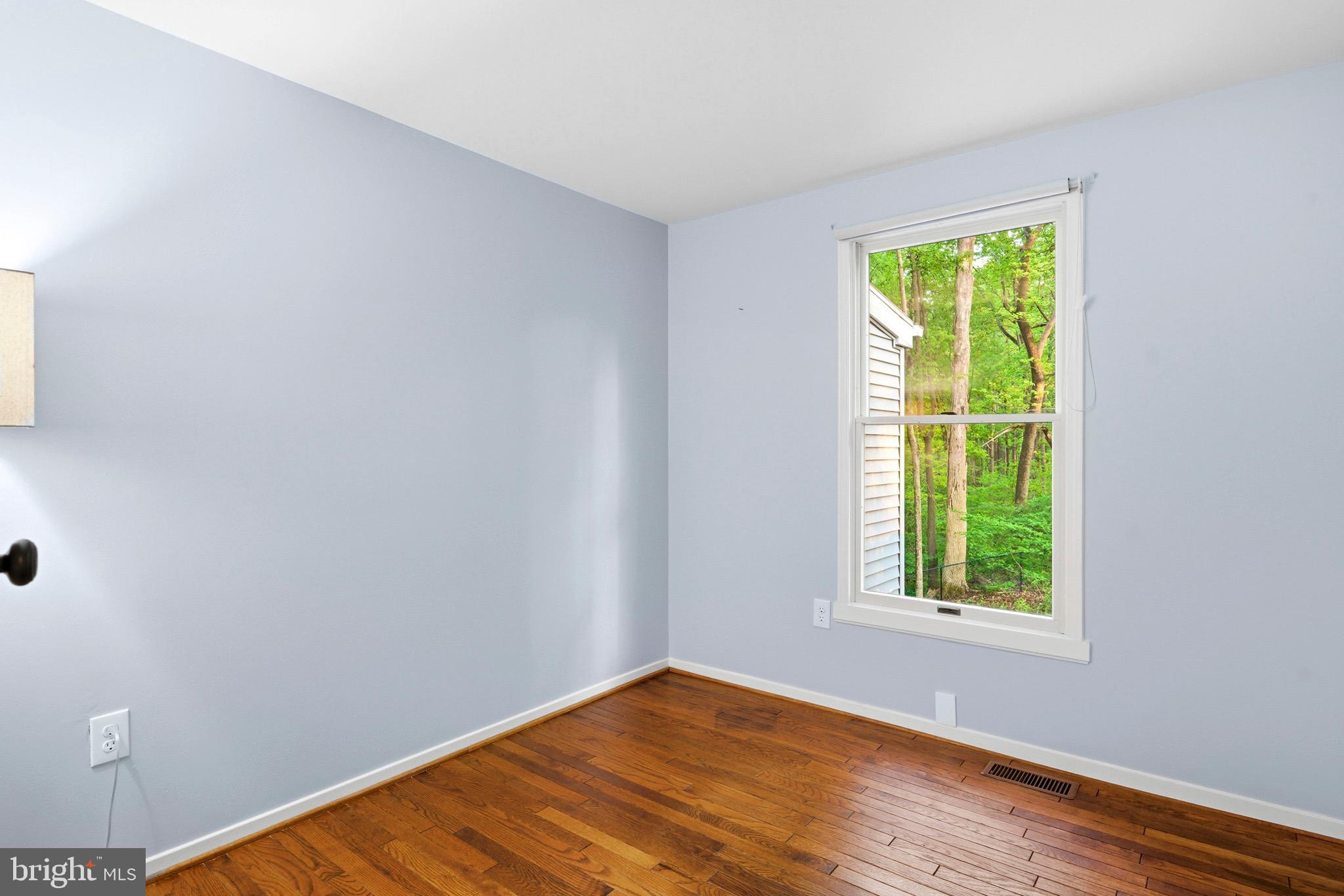 TRACYS LANDING - Residential