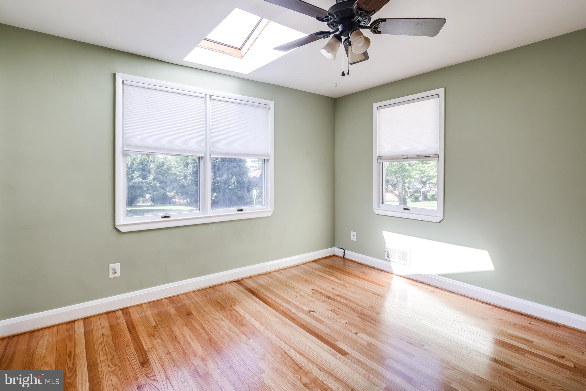 COLONIAL GARDENS - Residential