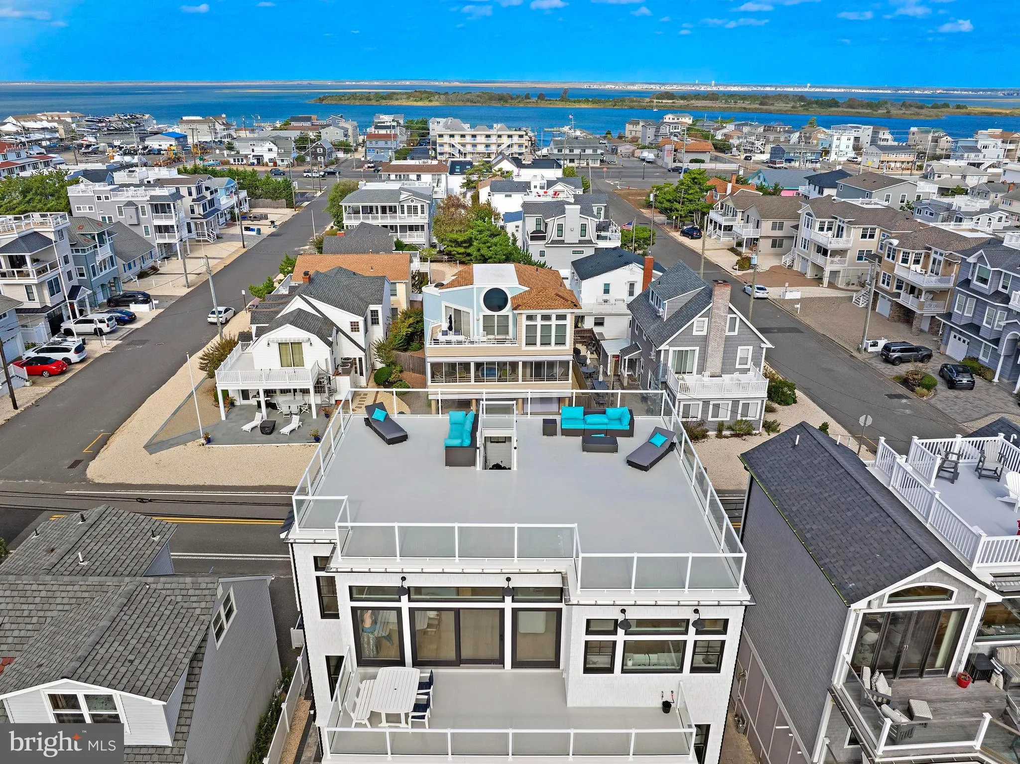 Long Beach Township, New Jersey 08008, United States, 5 Bedrooms Bedrooms, ,5 BathroomsBathrooms,Residential,Pending,216314