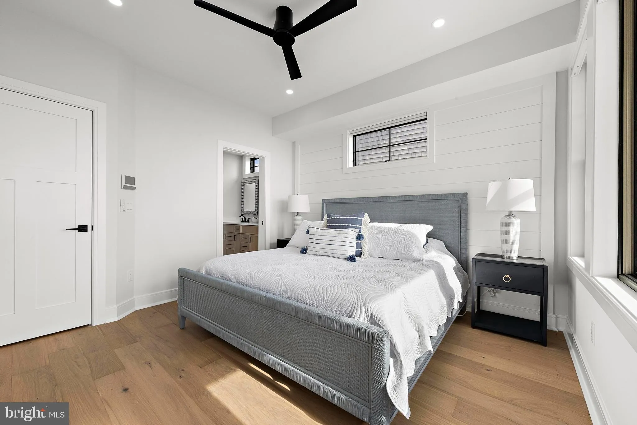 Long Beach Township, New Jersey 08008, United States, 5 Bedrooms Bedrooms, ,5 BathroomsBathrooms,Residential,Pending,216314