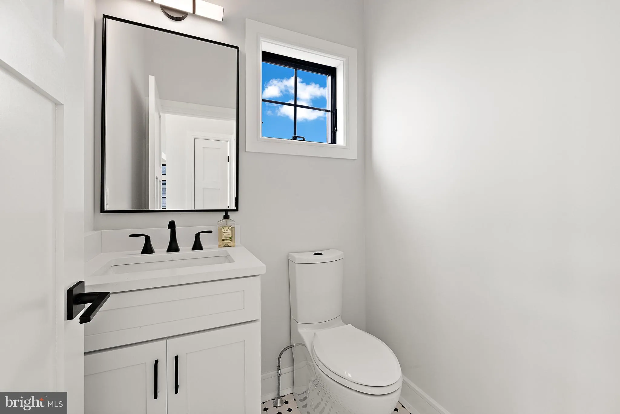 Long Beach Township, New Jersey 08008, United States, 5 Bedrooms Bedrooms, ,5 BathroomsBathrooms,Residential,Pending,216314